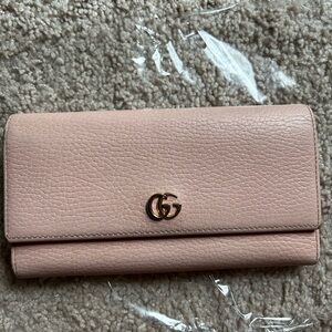 Gucci Petite Marmont Leather Long Wallet Pink Beige